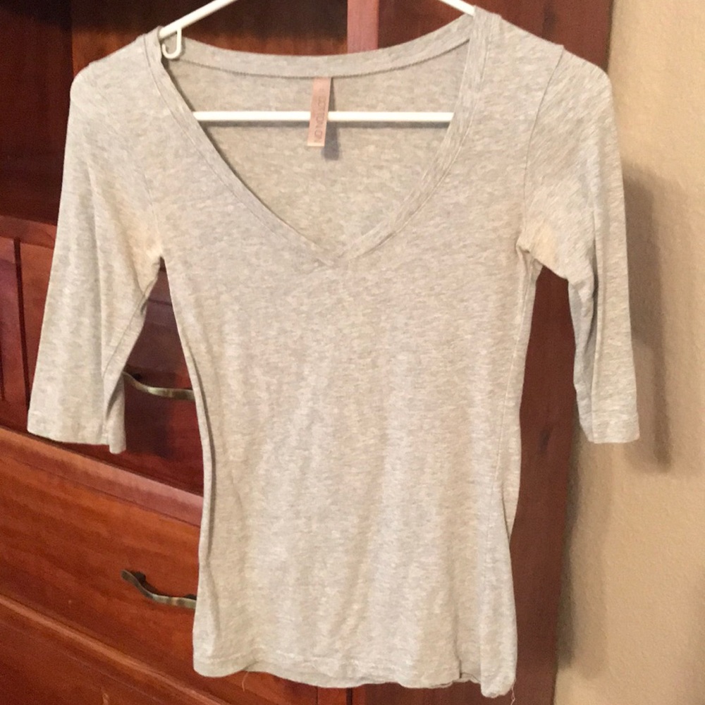 Gray 3/4 sleeve cotton shirt